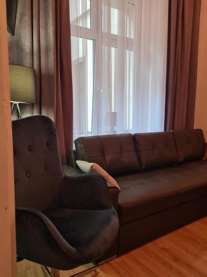 Amber Apartament 11 Cracovie Extérieur photo